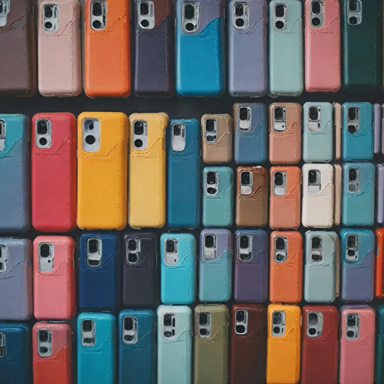 मोबाइल कवर और केस: आपके फोन की सुरक्षा और स्टाइल का संगम